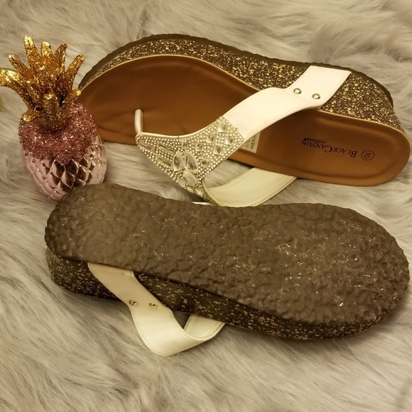 Black Canyon Sandals - Picture 3 of 7